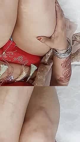 Muslim Wife Cools Her Fire with a Dildo