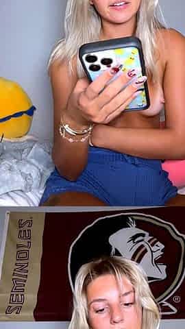 Hottest Amateur 19yo Blonde Teen going solo on Webcam