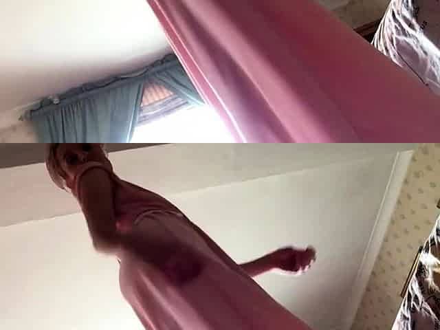 Amateur black fetish babe tugs