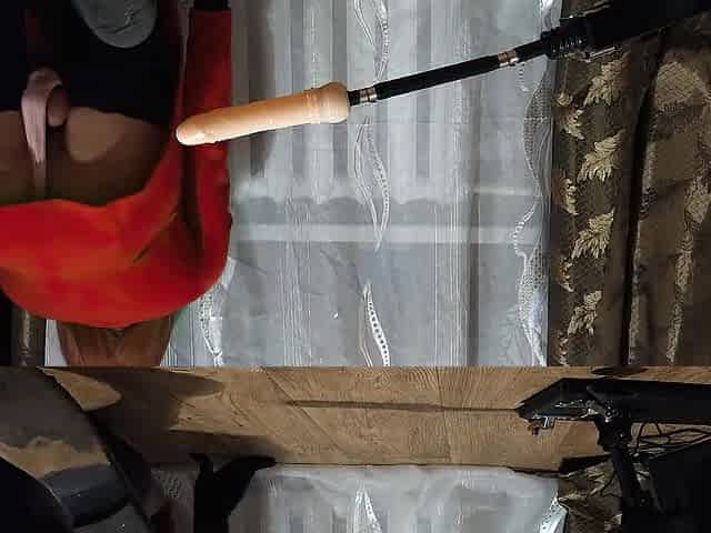 Redhead sissy 1st using a sex-machine. This is a fascinating gift from a fan