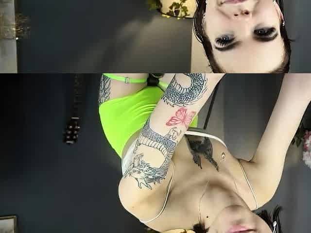 Cute amateur webcam teen girl toying pussy on webcam