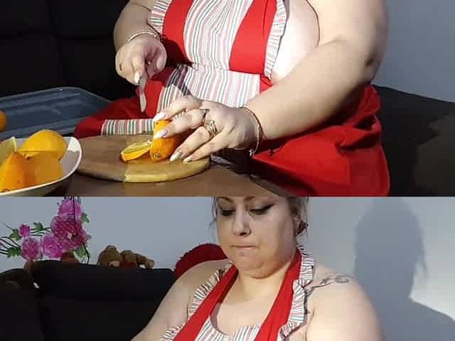 Step-mommy's Lesbian Fantasy