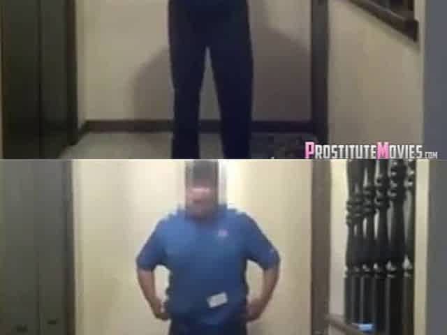 I ordered a pizza and ended up sucking the delivery guy's dick