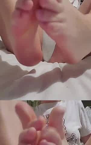 Sweet Feet Playing for You
