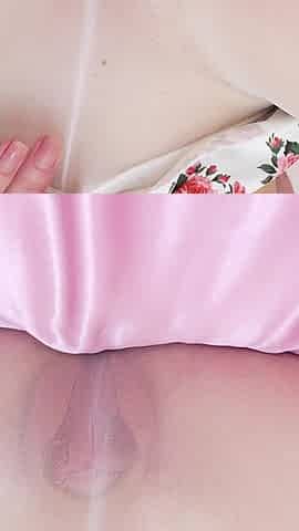 Ukrainian Teen Emma Evans Sheer Pantyhose Masturbation