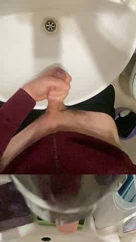 Solo Hunk Wanking