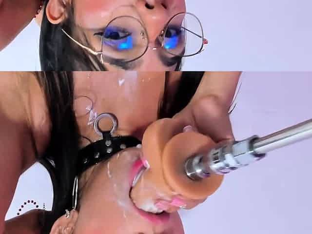 Webcam fun mature brunette with toys cum on cam