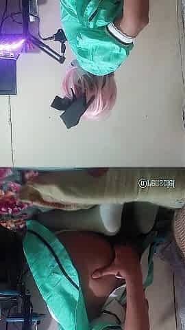 What the cosplay maid does on their break (FULL)