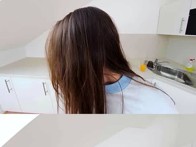 Breakfast fucking for hungry girlfriend