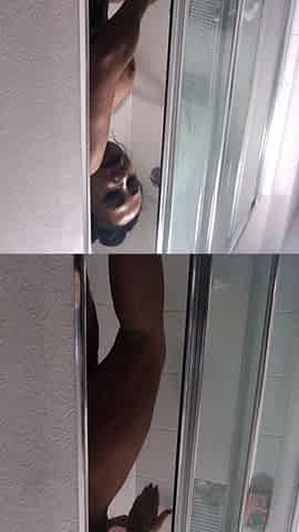 Ebony girl showers her big ass amp masturbating