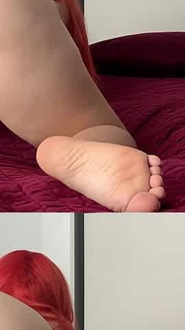 Soft Cute Girl Masturbates Her Virgin Pussy Before School Family Therapy