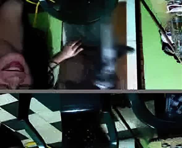 Close-Up Latina Webcam: Colombian Paisa with Her Lover