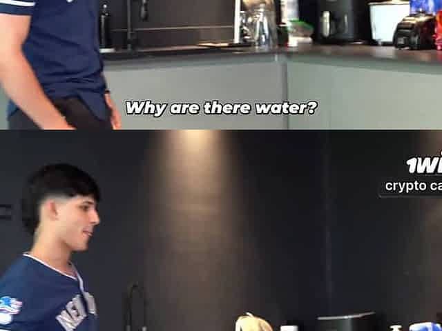 OMG! MILF with large ass leaves mom at home, housekeeper's a scorching mess!