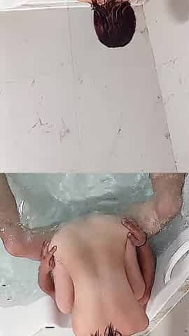 Wench gives up her booty to go to jacuzzi