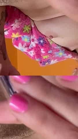 Nail Polishing and Hairy Pussy Amateur