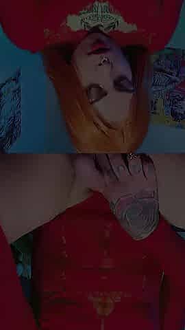 Emma Ink Has an Intensive Solo Session