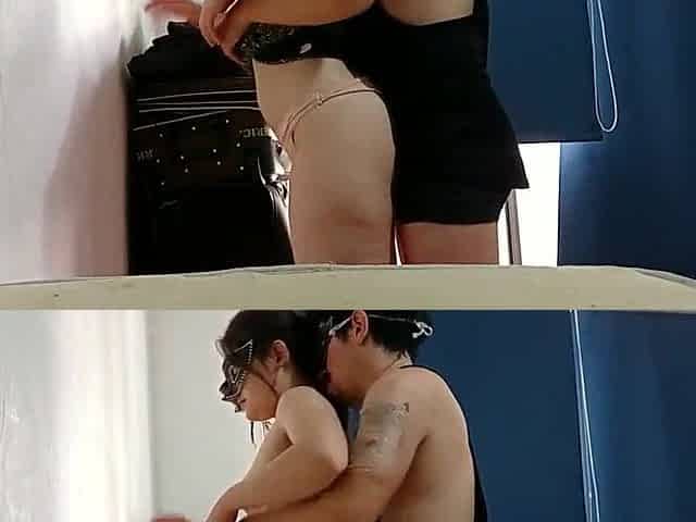 Latin pair records themselves having sex
