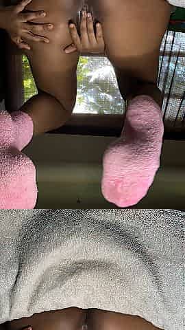 Black Hottie Squirts like A Fountain