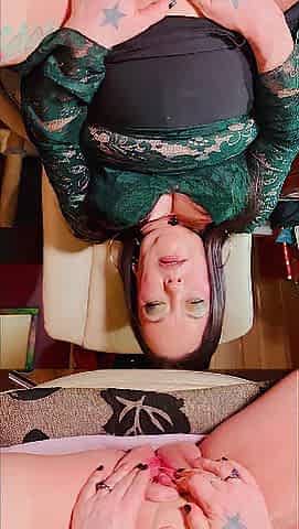Dad's Floozy, Tina Snua, Widens Her Soaked Pink Cunt & Pound My Pussy With A Vibrator