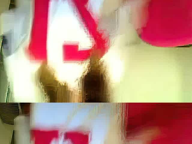 Webcam Girl Pleasures Herself