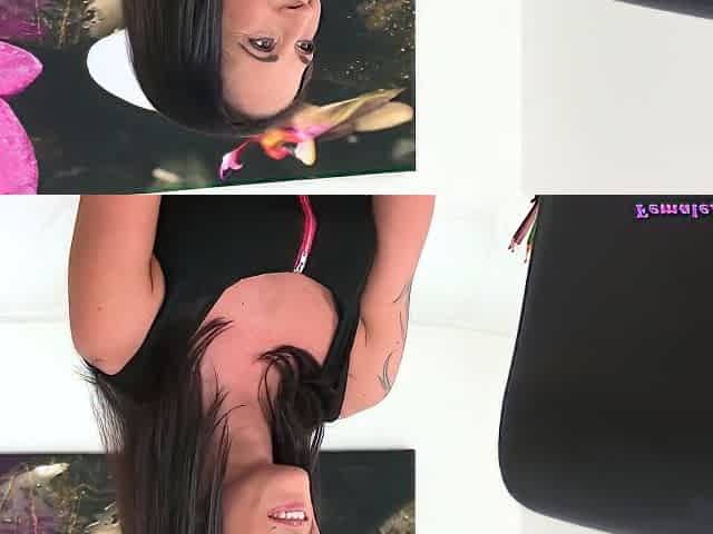 Full Video Super Sexy Blonde Seduces First Timer