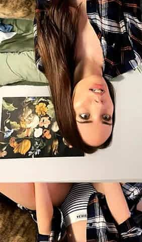 Hottest brunette solo webcam masturbation 2