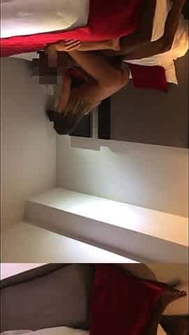 Amateur girlfriend blowjob with cumshot in mouth
