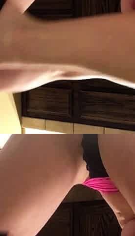 Close up MILF masturbation