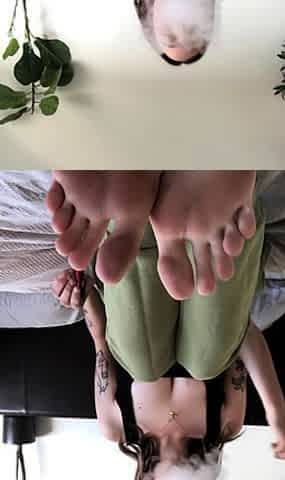 Black Amateur Explore Hot Foot Fetish