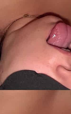 Homemade Blindfolded Cumshot in Mouth and Swallow