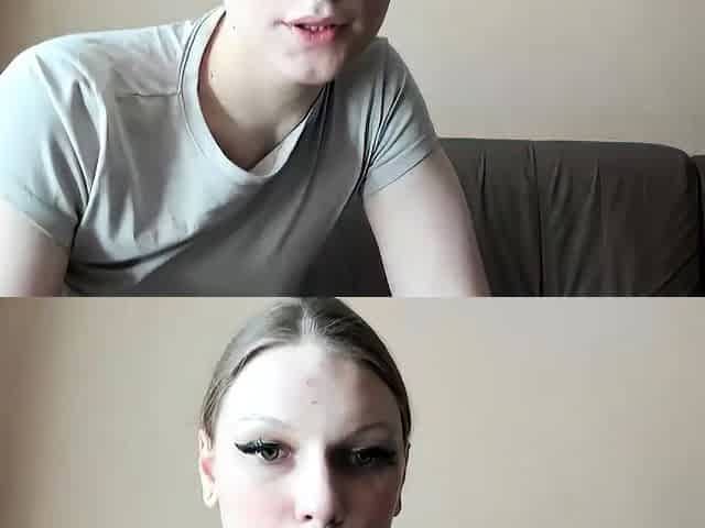 Brunette Couch Webcam Solo Fun Masturbating