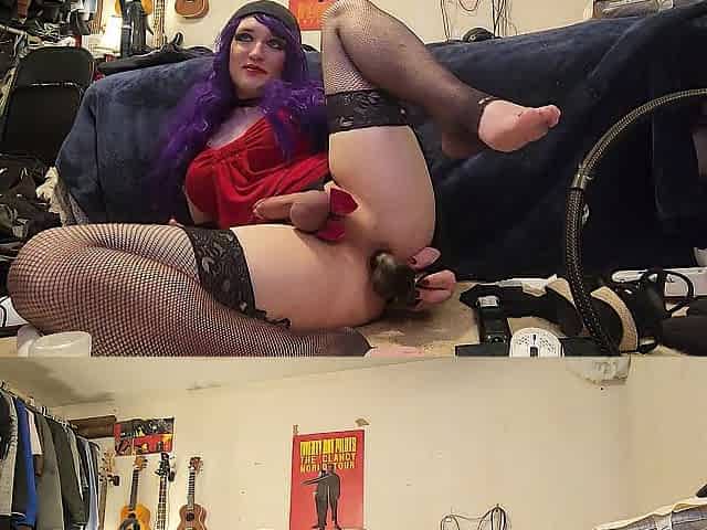 screwing my sissy butt like a floozy!