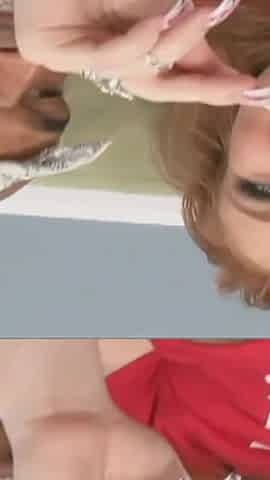 Redhead babe gets facial from big black cock