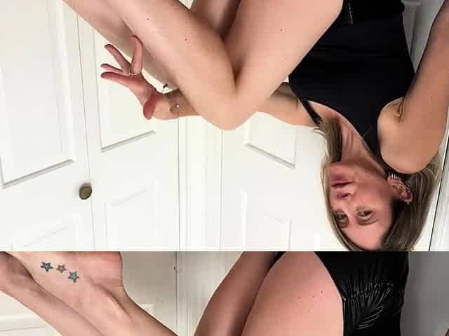 Hot amateur webcam teen masturbates for their fans