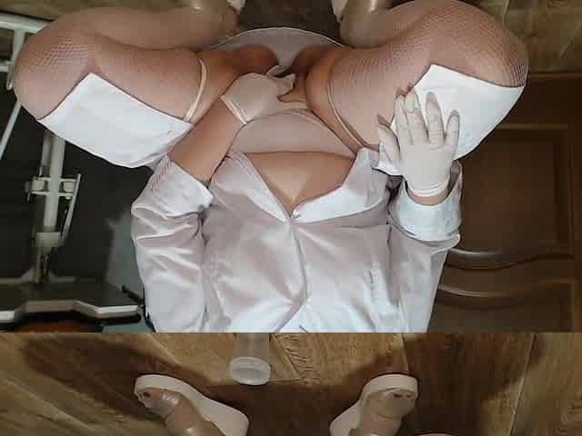 Masturbation and void urine from fascinating aperture of aged nurse