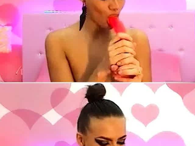 Hot Chick Deepthroats Pink Dildo on Webcam