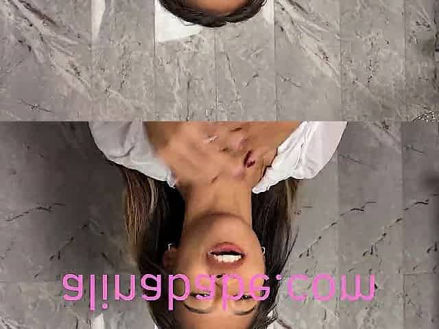 ADDITIONAL Sexy College Thai In Her Large Butt Dance