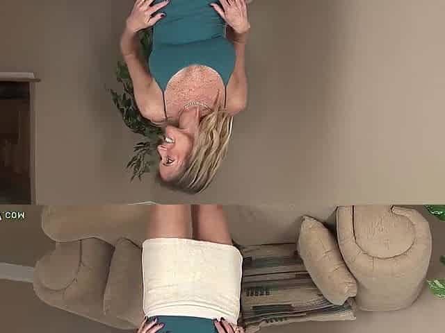 Jade Masturbating