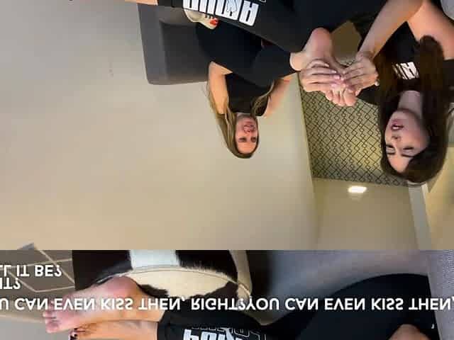 Lesbian foot fetish action