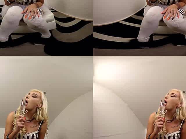103 - Daisy Lee - Blonde With Big Tits Uses Vibrator