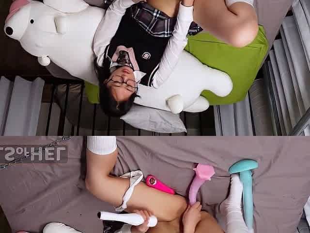 Stepdad Teaches Petite Asian Girl How To Use Xxl Dildos