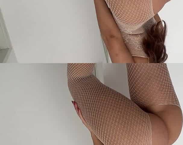 large Butt in bodystocking! Banging my moist twat with vibrator after job