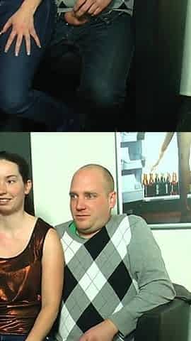 Unrestrained and merciless sex whizzes in the porn booth - 1