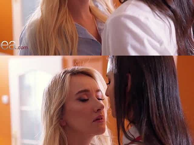 Lesbea Blond hottie Ann Enjoyment and Czech romantic lesbo scissoring climax