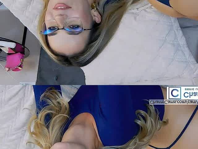 HelenWaldorf Smile to guests. Access Live Chat with Easy Registration in Daybed