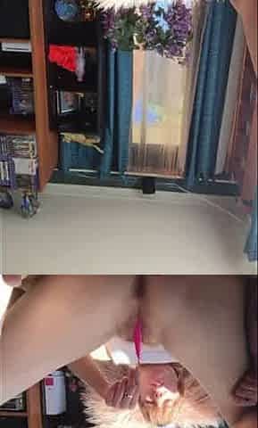 Aussie Amateur Reaches Orgasm