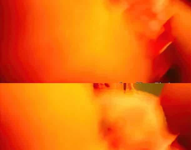 Webcam girl uses sex toy on her wet puffy pussy.