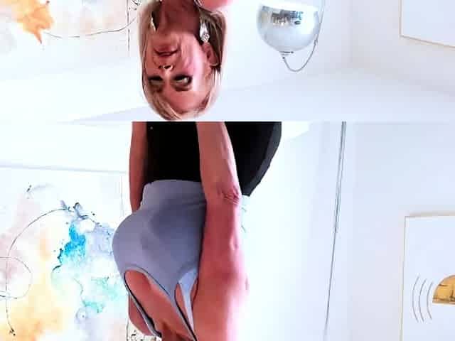 Big boobs milf masturbates with her dildo