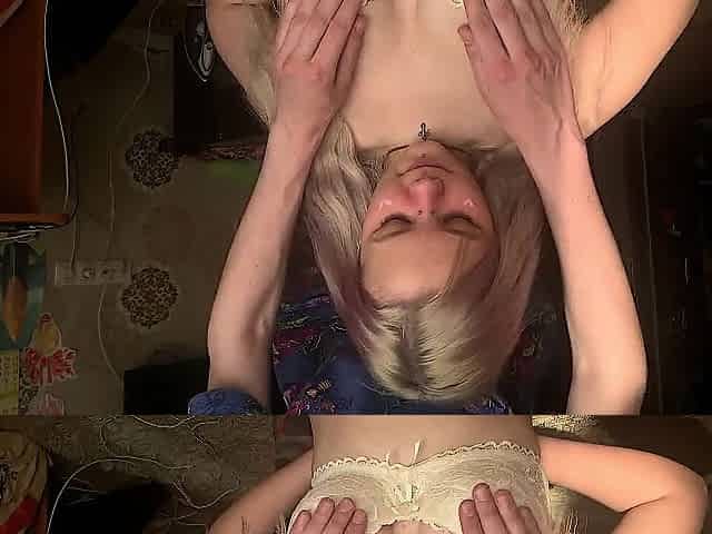 Cute oral sex from a golden-haired with a baby face