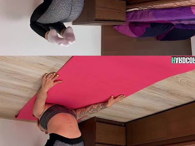 Teenage amateur porn in yoga pants humping